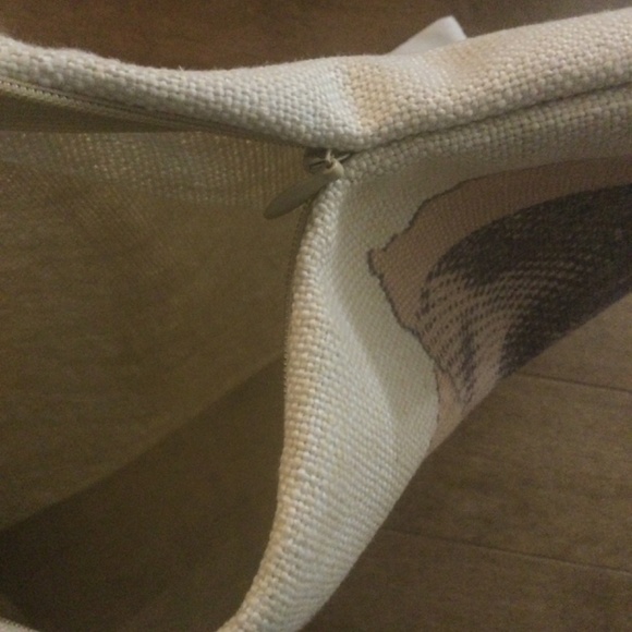 Pillow case!!! - Picture 4 of 6